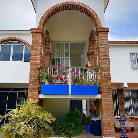 Adventure Inn La Paz Εξωτερικό φωτογραφία