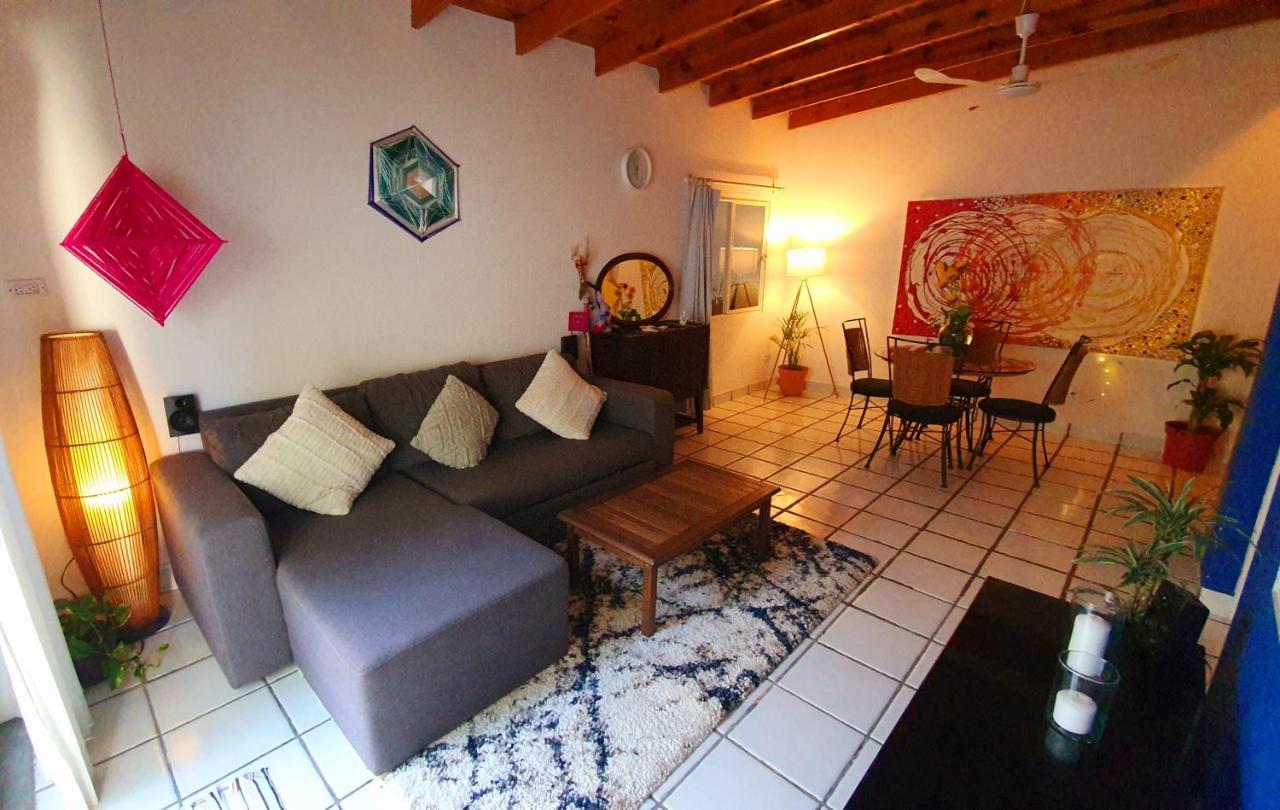 Adventure Inn La Paz Εξωτερικό φωτογραφία