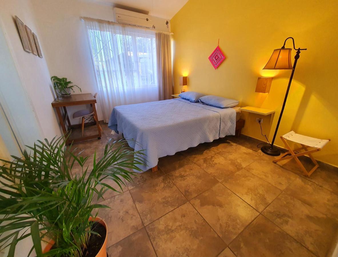 Adventure Inn La Paz Εξωτερικό φωτογραφία